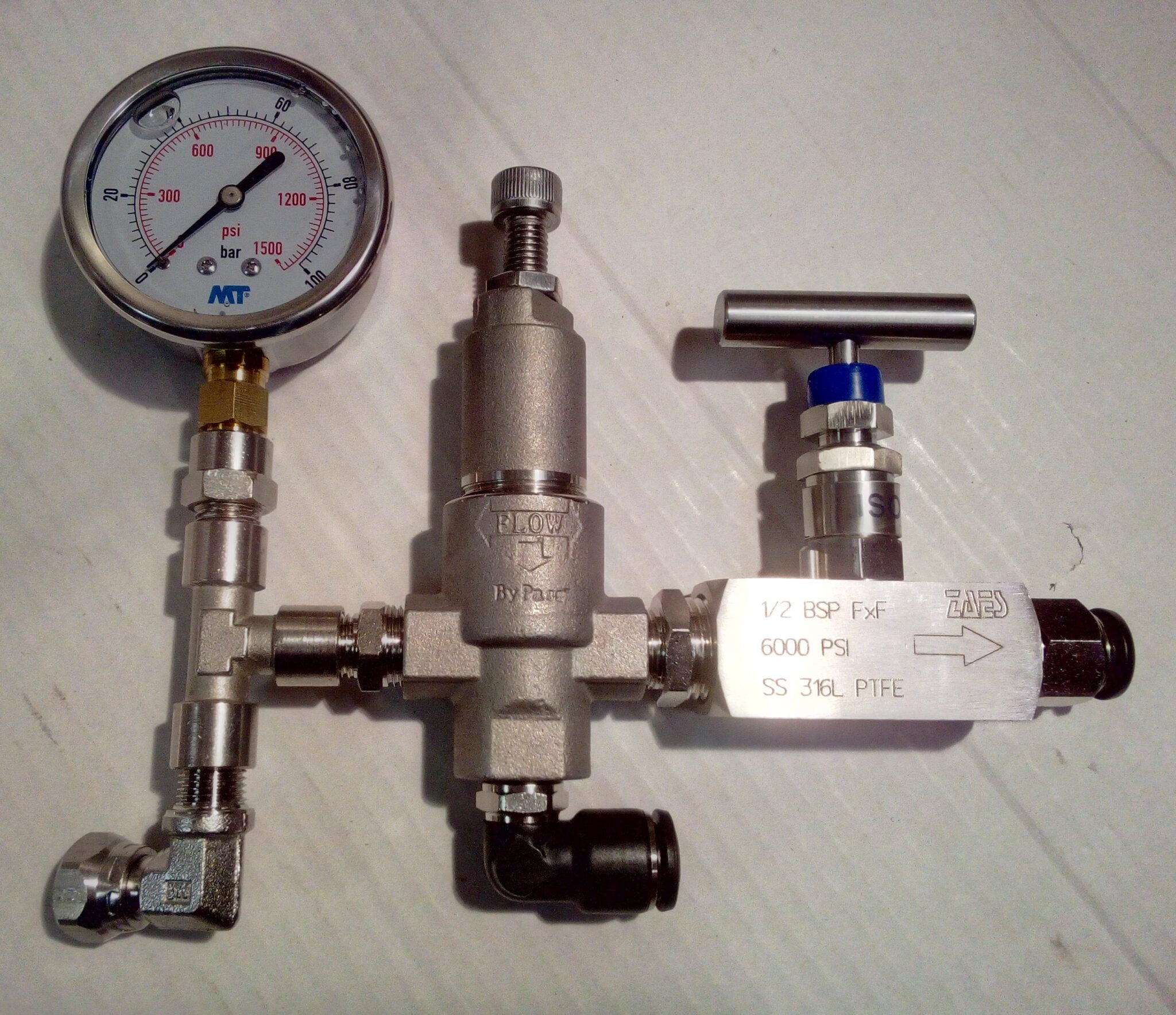high%20pressure%20regulation%20assembly%20for%20watermaker%20left%20version - High Pressure Regulation Assembly with 63 mm. diam. Gauge